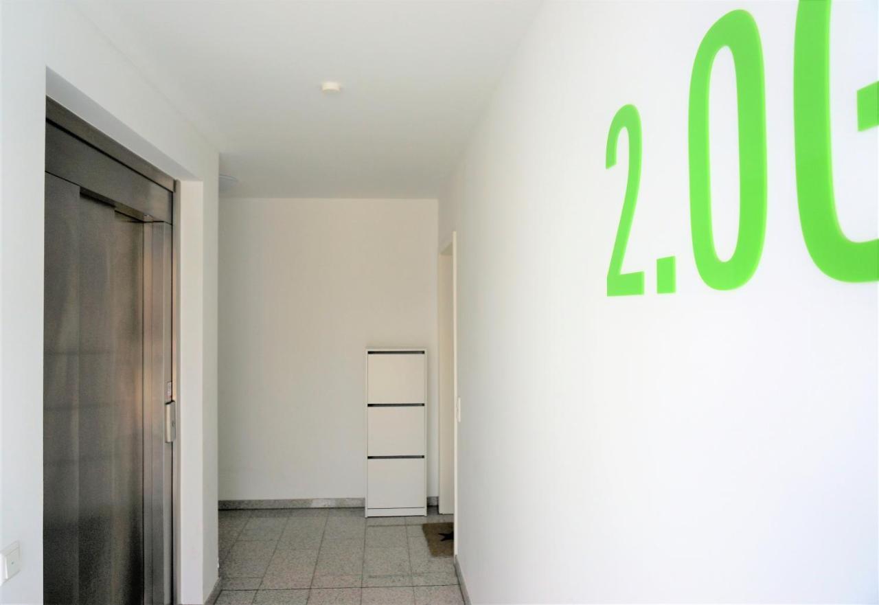 Mein Apartment, Stars Mit Balkon Und Klima Fuer Bis Zu 4 Personen Frankenthal  Bagian luar foto